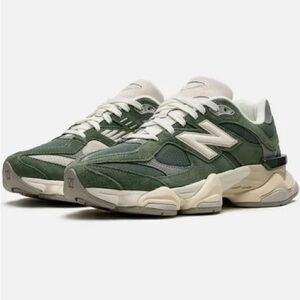 New Balance 9060 NWT in Nori M7/8.5W